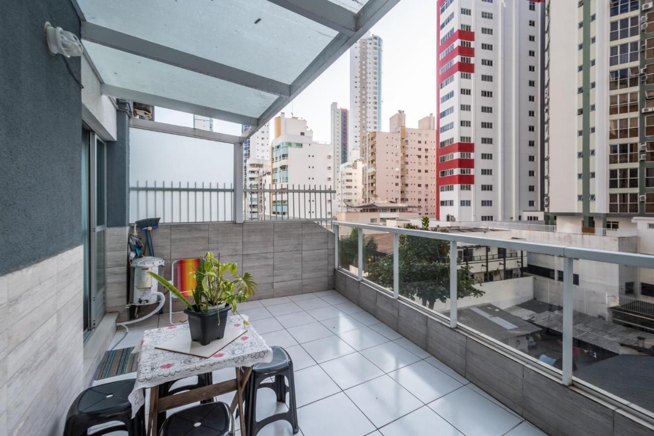 Em Frente Ao Shopping Atlantico! Com Sacada, Garagem E Ar Condicionado Apartment Balneario Camboriu Exterior photo